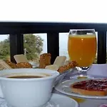 Eden Hotel 2*
