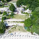 Eden Hotel 2*