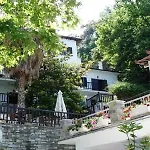 Eden Hotel 2*